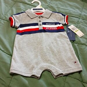 Nwt Tommy hilfigher 3-6 month one piece set